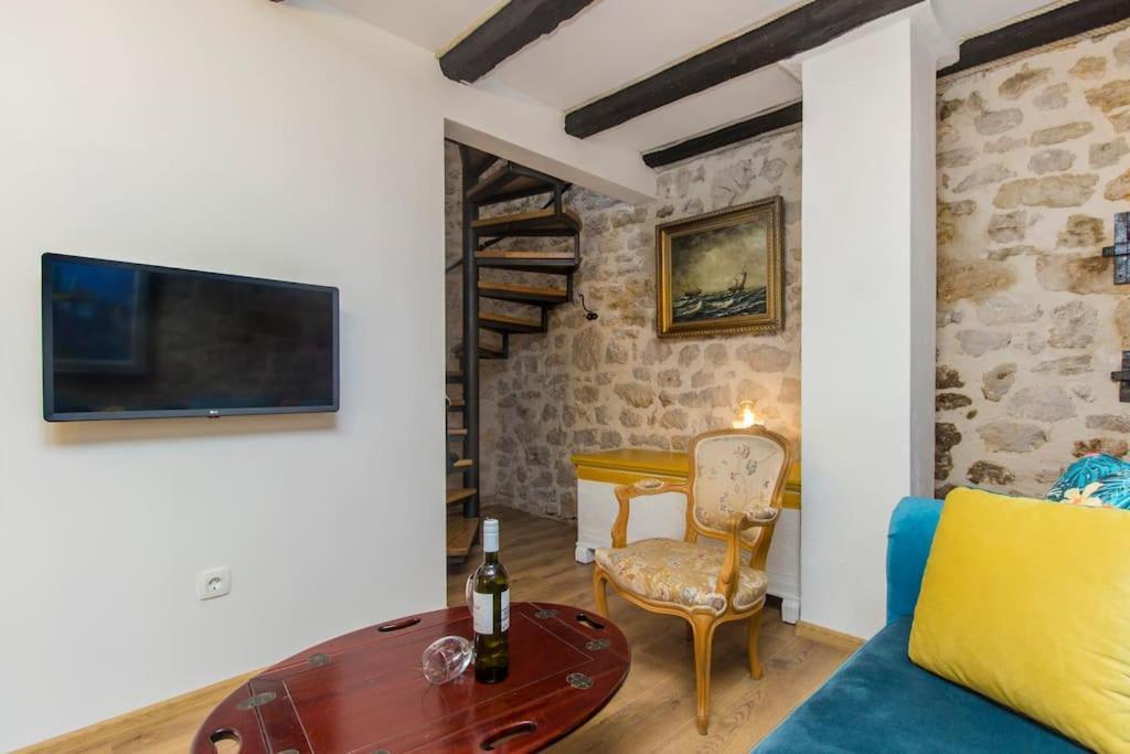 Captain'S Lodge Tribalj Extérieur photo