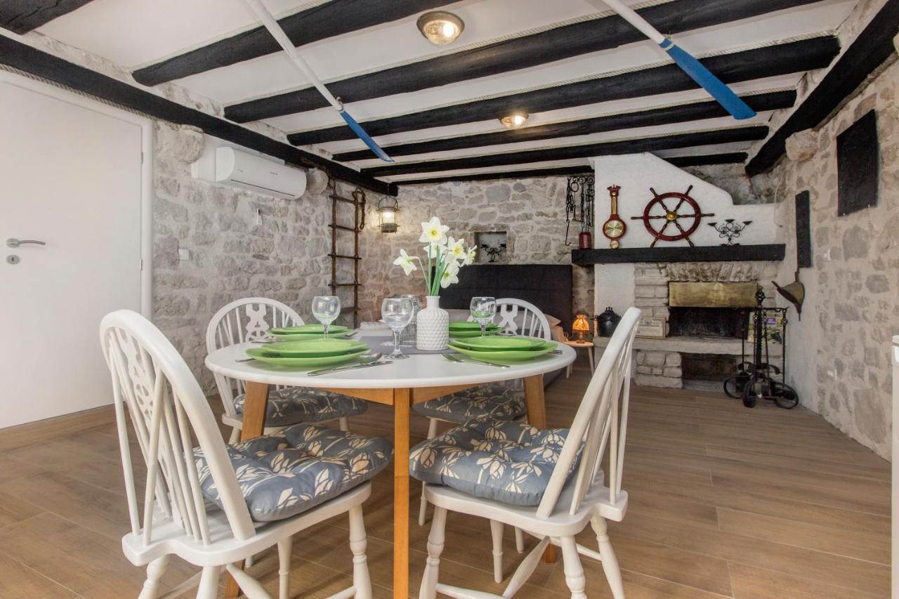 Captain'S Lodge Tribalj Extérieur photo
